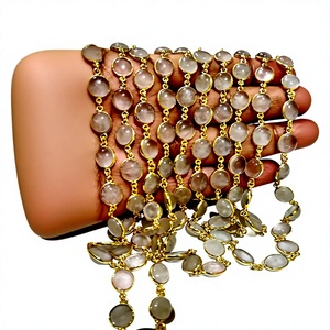 Cabochon ovale en quartz rose naturel, finition lisse, avec chaîne de connexion - Product Image 1