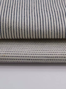 Nouveau <span class=keywords><strong>tissu</strong></span> <span class=keywords><strong>en</strong></span> <span class=keywords><strong>lin</strong></span> coton polyester mélangé 5% <span class=keywords><strong>lin</strong></span> 60% coton 35% polyester rayé <span class=keywords><strong>tissu</strong></span> à la mode - Product Image 4