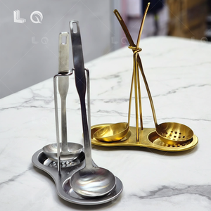 Ensemble Moderne Louche de Service en Acier Inoxydable Doré et Support en Céramique pour Mariages, Fêtes, Écumoire, Soupière et Support de Buffet - Product Image 1