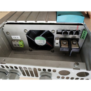 Chargeur MASTERVOLT Mass 2450 - Utilisation en automatisation - Construction en plastique et aluminium - Product Image 4