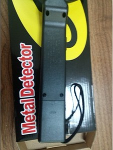 Fabrika doğrudan tedarik distribütörü küçük boyutlu yüksek hassasiyetli güvenlik <span class=keywords><strong>metal</strong></span> el dedektörü <span class=keywords><strong>MD</strong></span>-<span class=keywords><strong>300</strong></span> - Product Image 6