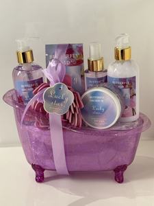 Ensemble de <span class=keywords><strong>bain</strong></span> spa à la lavande hydratant, nourrissant et biologique pour femmes, comprenant une lotion pour le corps, un gel <span class=keywords><strong>douche</strong></span>, des sels de <span class=keywords><strong>bain</strong></span> - Cadeau pour maman - Product Image 4