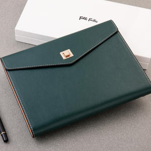 ชุดสมุดโน้ตระดับพรีเมียมสำหรับสำนักงานธุรกิจ ปกสมุดโน้ตแบบสามพับหนังเทียมสั่งทำพิเศษ กล่องใส่สมุดโน้ตแบบถอดได้ ขนาด A5 พร้อมซองใส่สมุดโน้ต - Product Image 4