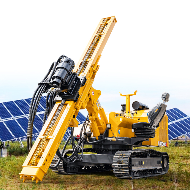 Hengwang Hydraulic Crawler Solar Piling Rig CE Certified Earth Screw Pile Drill Machine Solar Screw Pile Driver for Foundations