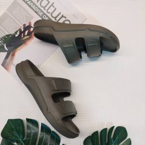 Sandales à enfiler en EVA Premium BG2575 pour Hommes et Femmes – Légères, en Caoutchouc de Luxe, Idéales pour la Maison et l'Extérieur, Chaussons d'Été pour la Plage - Product Image 1