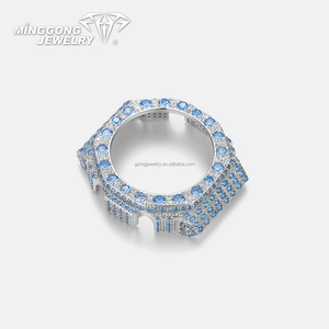 GM <span class=keywords><strong>GBM</strong></span> 2100 Grand Bijou Bleu VVS Moissanite Sertissage Glaçé pour Montre Galaxy Watch 8 Classic en Argent 925 – Accessoires et Bijoux de Montre en Gros - Product Image 1