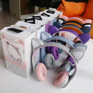 Audífonos Originales de Fábrica P47m con Orejas de Gato, Audífonos Inalámbricos Dinámicos para Juegos, Regalos para Niñas y Niños, para Viajes y Móviles - Product Image 3