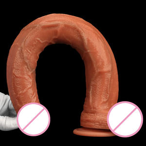Dildo en silicone souple surdimensionné de style européen et américain avec plug anal, 100% étanche et écologique, portable pour le plaisir féminin - Product Image 5