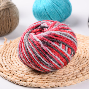 <span class=keywords><strong>Prix</strong></span> usine 3ply Chunky 80% Acrylique 20% <span class=keywords><strong>Laine</strong></span> <span class=keywords><strong>Alpaga</strong></span> <span class=keywords><strong>Laine</strong></span> Fil à tricoter mélangé pour tricoter des écharpes - Product Image 4