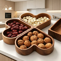 Plateau de service en bois en forme de cœur, plat décoratif pour collations avec bord surélevé pour bonbons, bijoux, clés, chambre à coucher, commode, table