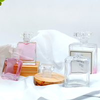 Aroma transparan Amber hitam kosong bulat persegi panjang 30ml 50ml botol parfum kaca 100ml dengan kemasan kotak