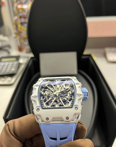 High-quality luxury designer fully automatic mechanical <b>watch</b> with sapphire crystal <b>case</b> - same design for both men and women - Product Image 3