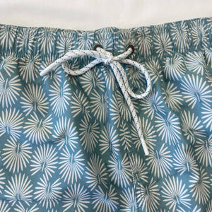 Pantalones Cortos Deportivos para Hombre con Estampado Geométrico, Cintura Media, Cordón Ajustable, Secado Rápido, Tejido Ligero - Product Image 2