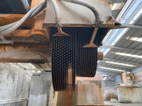Machine de découpe de pierres à lames multiples pour le marché vietnamien, pour la découpe de marbre et de granit en grandes dalles