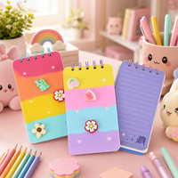 Carnet à spirale holographique irisé, esthétique Kawaii, couverture en silicone mignonne, journal à spirale arc-en-ciel scintillant, cadeau pour filles