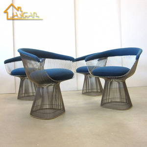 Silla de brazo de tela de diseñador clásico, sillón de salón de tela para dormitorio, tapizado, de terciopelo - Product Image 3