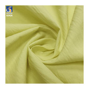 قماش فستان خفيف الوزن A2426 بوزن 100 جرام/متر مربع، قطن مغسول بملح البحر، مجعد، 90% قطن و10% نايلون، قماش بوبلين عادي للفساتين - Product Image 4