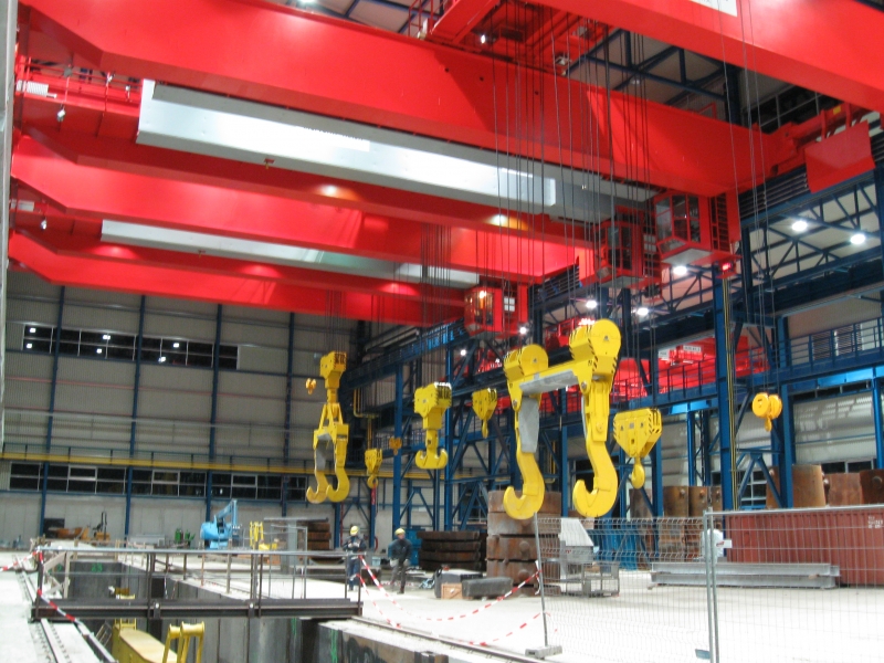 160T Electric Overhead Bridge Travelling Cranes A7 YZS Type Four Beam for Customized