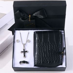 Men's Metal Eco-friendly Wallet Jewelry & <b>Gift</b> <b>Set</b> for Father's Day and Other Holidays - Product Image 3