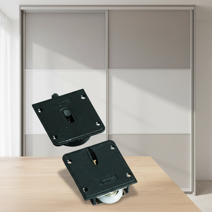 Système de porte coulissante pour armoire de cuisine moderne avec rail et roulettes en nylon - Product Image 1