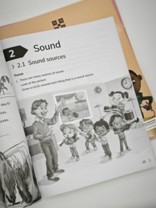 หนังสือเรียนแบบฝึกหัดวิทยาศาสตร์ระดับประถมศึกษาของเคมบริดจ์ - Product Image 3
