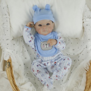Lifereborn Sweet Baby <span class=keywords><strong>Reborn</strong></span> Doll Silicona Vinilo 3D Pintado Realista <span class=keywords><strong>Bebe</strong></span> <span class=keywords><strong>Reborn</strong></span> Newborn Doll para la venta - Product Image 2