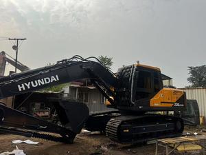 Excavadora de mejor rendimiento Hyundai210 de 22 toneladas, excavadora hidráulica de segunda mano, nueva llegada, en stock - Product Image 5