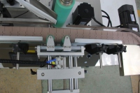 Machine d'étiquetage automatique de tube d'applicateur d'étiquettes d'ampoule de seringue pour le tube de bouteille d'essai de papier