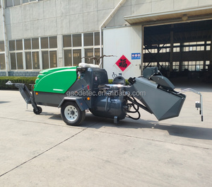 Pompe à béton semi-sèche 5m³/h 35kW avec moteur diesel, mélangeur, alimentateur hydraulique et grattoir - Product Image 3
