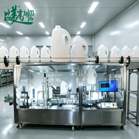 Machine d'inspection visuelle automatique avec détection de défauts par IA et système de rejet automatique pour étiquettes de cou, de corps et de poignée