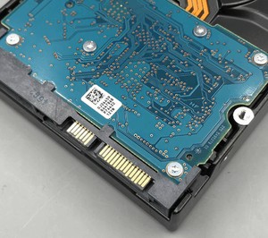 ฮาร์ดดิสก์ HGST 4TB HDD 7200rpm 64MB แคช SATA III 3.5 นิ้ว สำหรับเดสก์ท็อป เซิร์ฟเวอร์ ระบบตรวจสอบ ฮาร์ดดิสก์มือสอง - Product Image 4