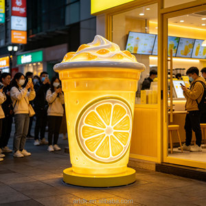 Statue géante en fibre de verre en forme de gobelet à jus de citron, étanche, avec éclairage LED, pour marché nocturne et centre commercial - Product Image 3