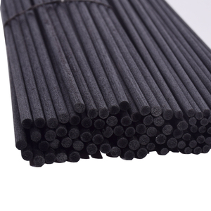 ชุดแท่งกระจายน้ำมันหอมระเหยไม้ไฟเบอร์กระจายกลิ่นหอมพร้อมไม้ - Product Image 1