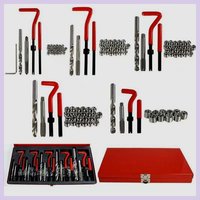 Kit de 131 pièces d'outils de réparation hélicoïdaux en acier rapide, comprenant des forets, des tarauds et des inserts de filetage autotaraudeurs, pour l'automobile et l'entretien domestique