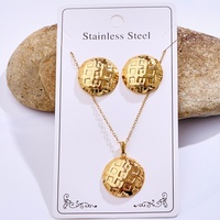 Juego de Joyería de Acero Inoxidable Dorado con Patrón Irregular, Collar con Colgante, Aretes, Pentagrama, Corazón, Cuadrado, Triángulo