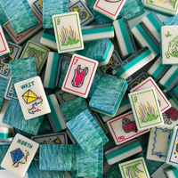 Ensemble de Mahjong américain en acrylique Azure Coast avec tapis de jeu Mahjong motif marbre vert-vertébré pour l'été et la plage