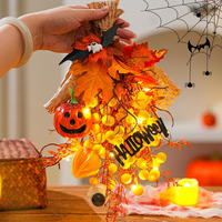 Bouquet de fleurs de citrouille décorées pour Halloween, idéal pour l'aménagement de scènes de fête et comme cadeau pour les activités de maternelle.