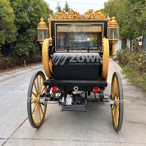 Magnifique calèche royale dorée, calèche classique tirée par des chevaux pour cérémonie de mariage, attraction touristique - Product Image 4