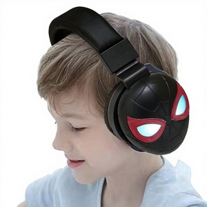 Auriculares inalámbricos para niños 902 <span class=keywords><strong>con</strong></span> <span class=keywords><strong>micrófono</strong></span> emisor de luz LED JL Chipset P47 Auriculares inalámbricos para niños - Product Image 1
