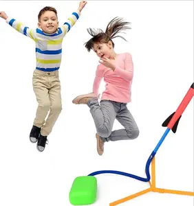 Amazon Hot Selling Eva Foam Rocket Launcher Voor Kids Rocket Speelgoed Voor Kind Pedaal Model Raket Met Voet Launch Pad