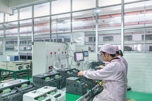 โรงงาน<span class=keywords><strong>ราคา</strong></span>โดยตรง BD337 Series กันน้ํากันฝุ่น vfd Converter 3 เฟส 380V 200kw ~ 350kw สําหรับ ac มอเตอร์ - Product Image 4