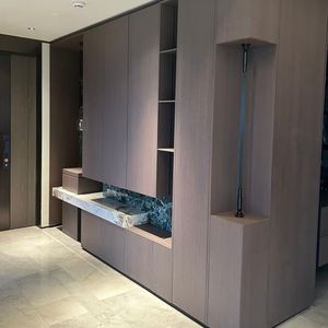 Armoires en bois massif de taille personnalisée pour chaussures, design moderne durable, meubles de salon pour villa et hôtel - Product Image 5