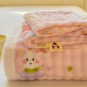 Copriletto in velluto doppio caldo invernale moderno ecologico per bambini - Product Image 6