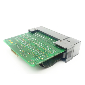 Brand New Original 1746-itb16 Mô-đun đầu vào PLC đ<span class=keywords><strong>i</strong></span>ều khiển - Product Image 1