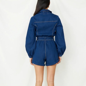 Mono vaquero elástico de una pieza para mujer OEM, manga larga, con botones frontales y cinturón, ropa de calle de moda 2025, mono vaquero. - Product Image 2