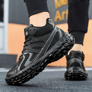 Zapatos de estilo casual de lujo y cómodos para caminar, zapatos deportivos transpirables con cordones para mujer, zapatos casuales retro de moda para hombre, zapatillas con forro de malla. - Product Image 3