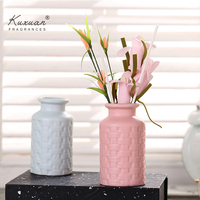 Diffuseur à Roseaux de Marque Personnalisable 30ml avec Bâtonnets de Fleurs, Flacon en Céramique, Parfum d'Ambiance, Huile Essentielle Naturelle pour Décoration Maison