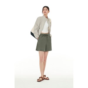Pantaloncini da viaggio in Lyocell da donna rinfrescanti e comodi a gambe larghe e aderenti