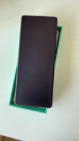 Smartphone QinF25 axé sur la confidentialité, sans caméra, Android 14, double SIM, Google Play et grande mémoire avec contrôle tactile/boutons