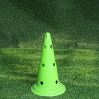Cônes d'entraînement de football SUCTA 50 cm en PE avec trous, marqueurs de football à base ronde épaisse pour exercices de football et de roller
